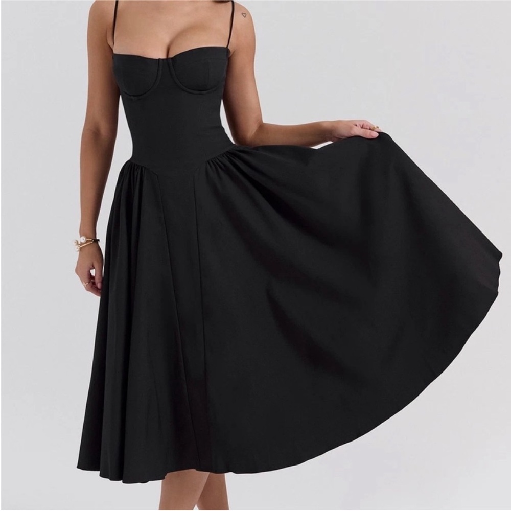House of CB Samaria Midi Dress, NWOT